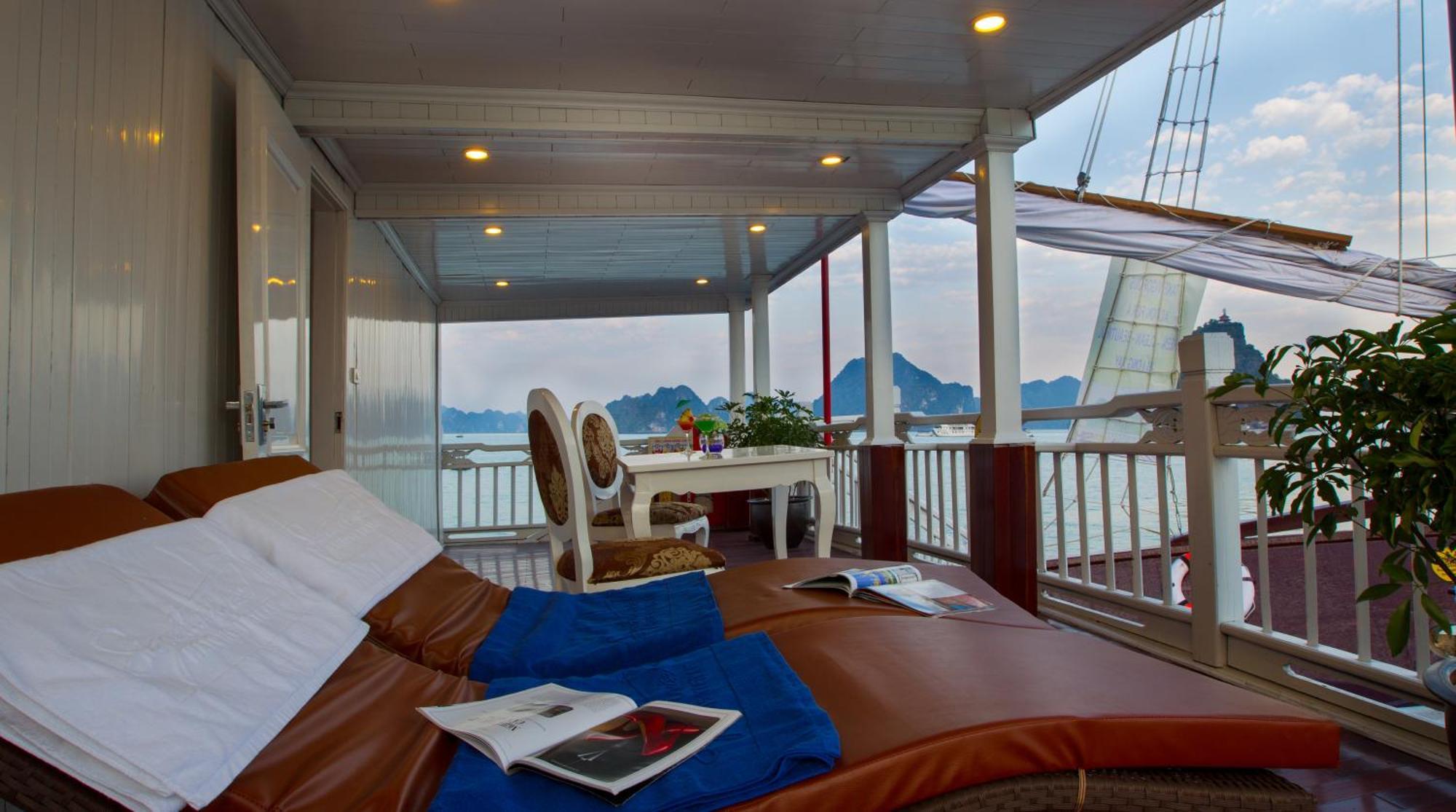 Signature Royal Halong Cruise Ha Long Rum bild